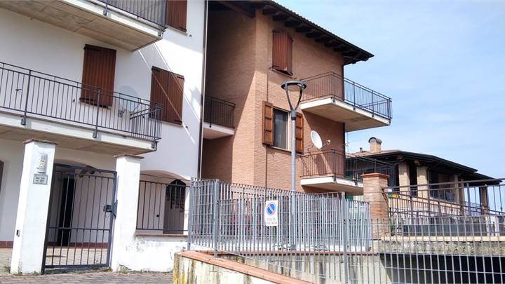 PRIGNANO SULLA SECCHIA MO - APPARTAMENTO PANORAMICO IN VENDITA