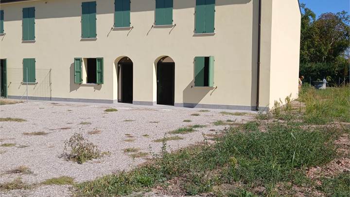 CAVEZZO - VILLETTE DI TESTA IN COSTRUZIONE 